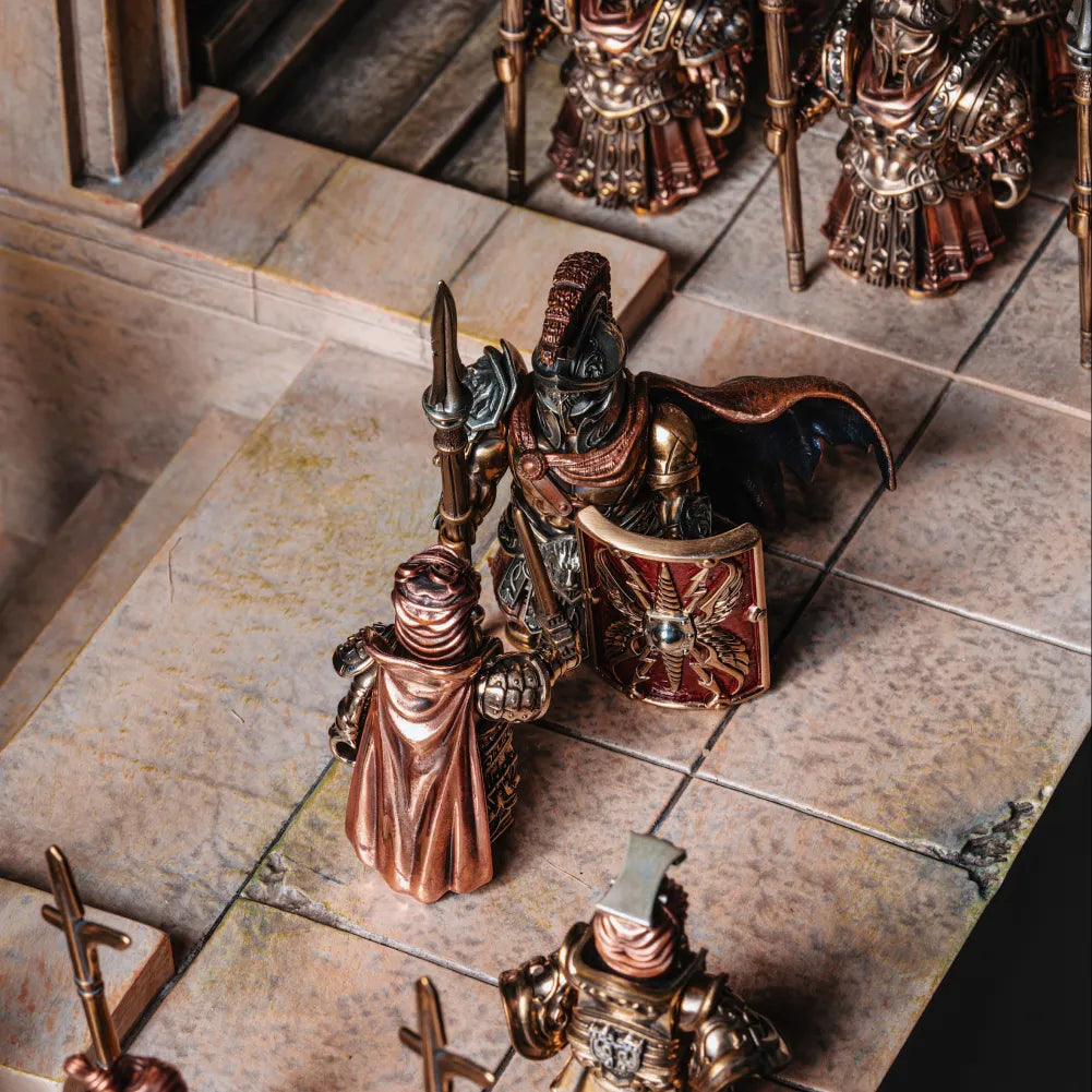 Spartan Commander in 24K Gold - detail view 14
