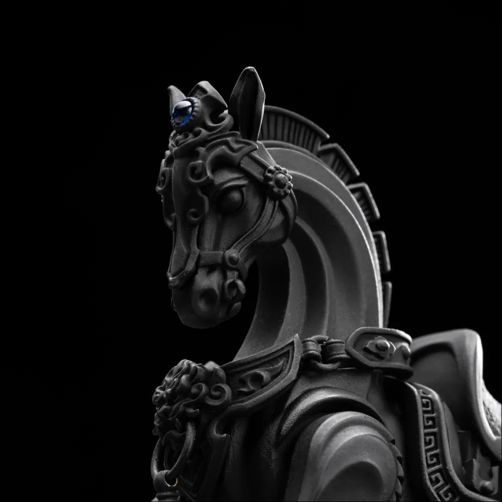 Close-up of Heroic Steed head and neck