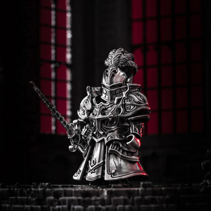 Crimson Templar in Oxidized Silver - detail view 01