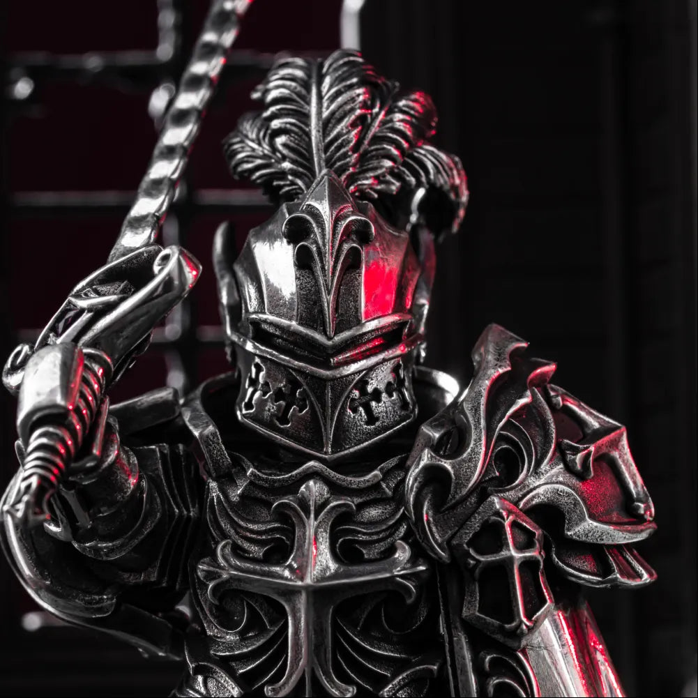 Crimson Templar in Oxidized Silver - detail view 03