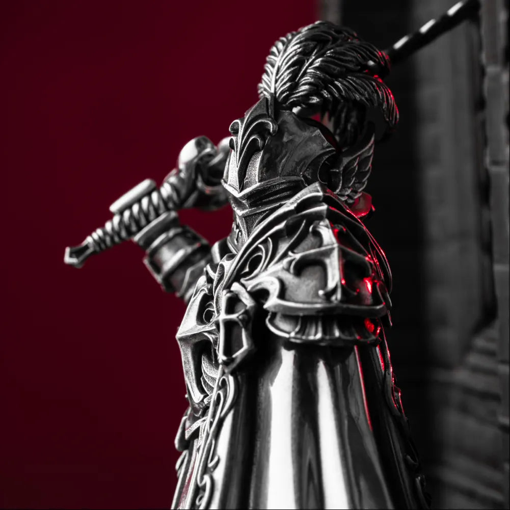 Crimson Templar in Oxidized Silver - detail view 05