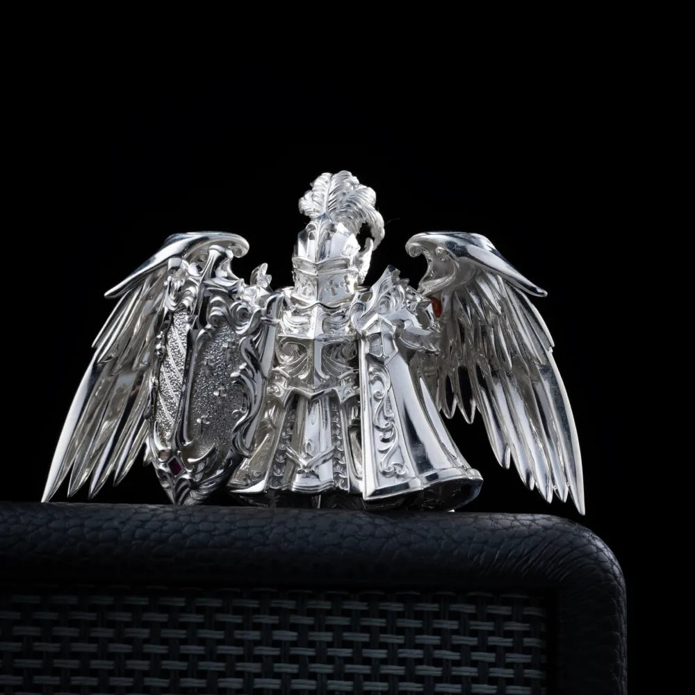 Crimson Templar in Silver - detail view 03