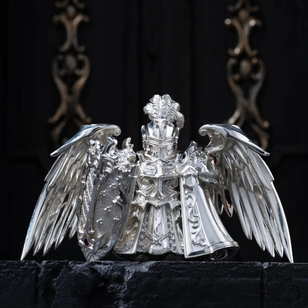 Crimson Templar in Silver - main view