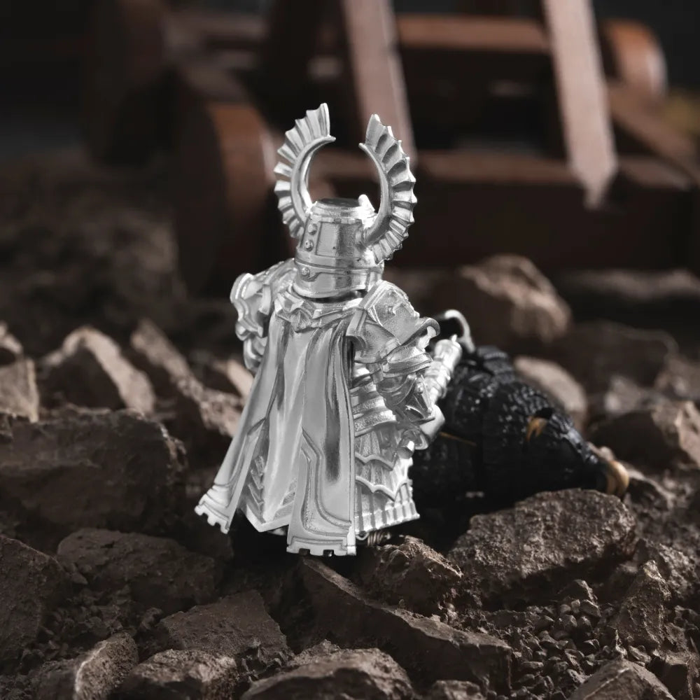 Crusader Vanguard in Silver - detail view 04