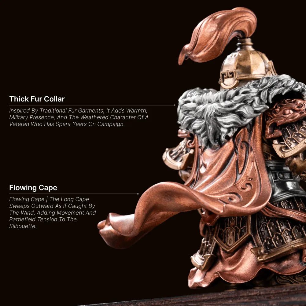 Huang Zhong - fur collar and cape detail