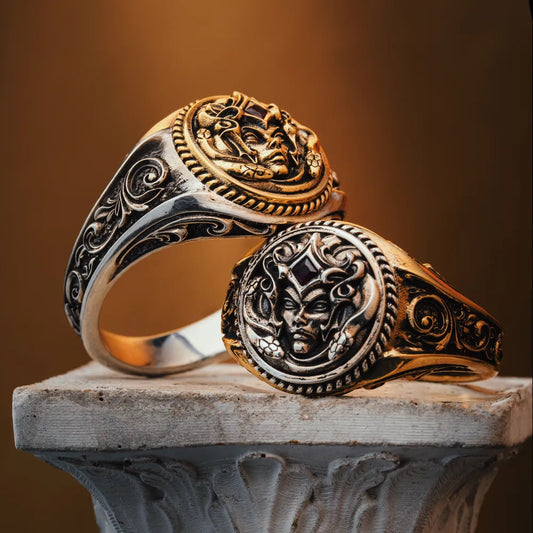 Medusa signet ring