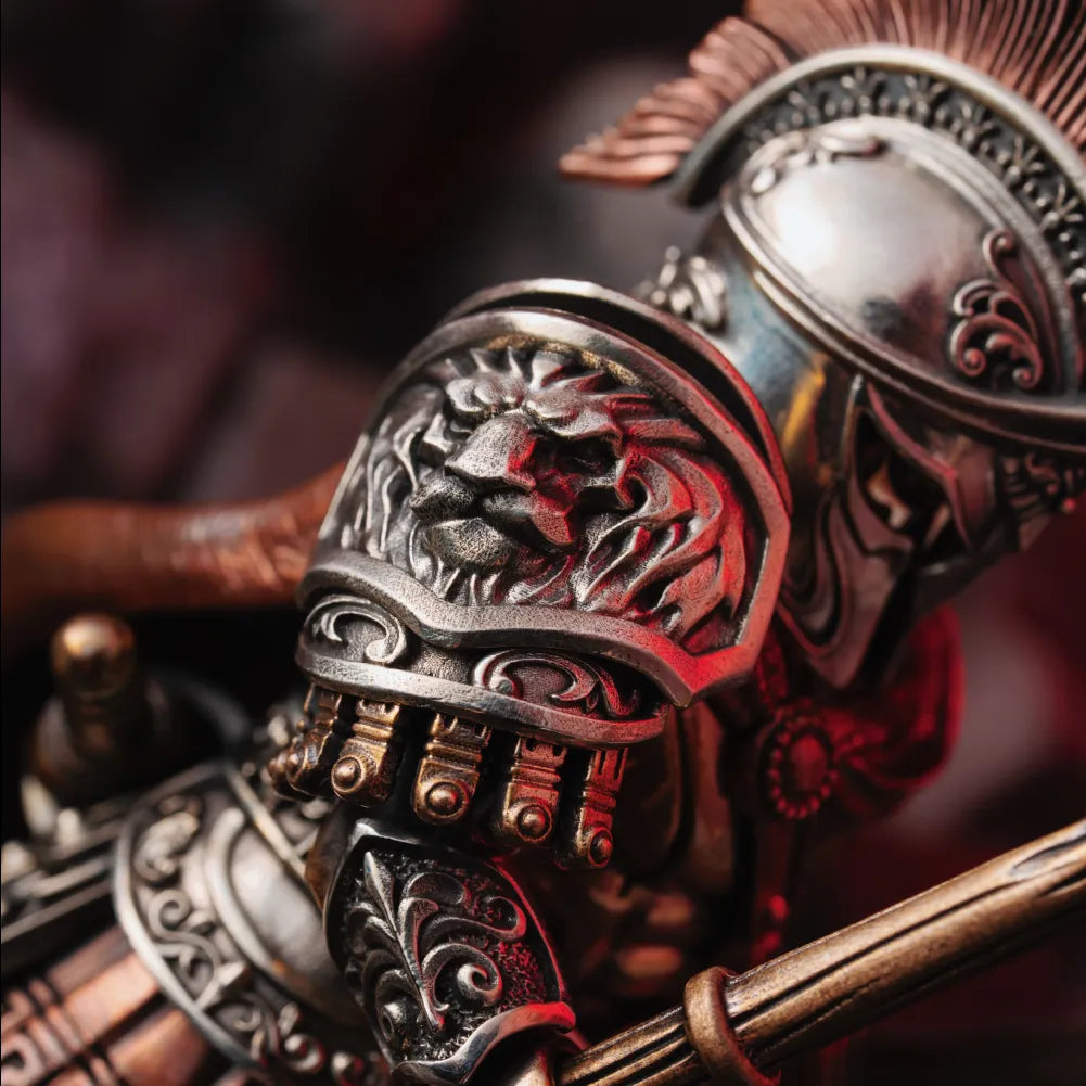 Spartan Commander in 24K Gold - detail view 05