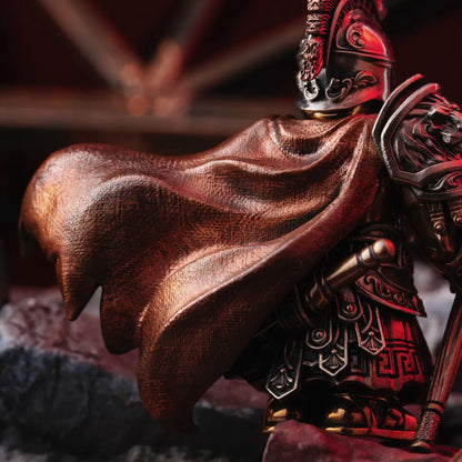 Spartan Commander in 24K Gold - detail view 08