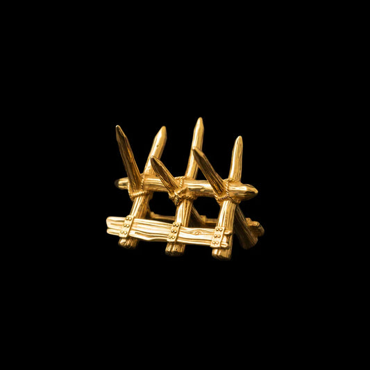 Spiked Barricade in 24K Gold - detail view 01