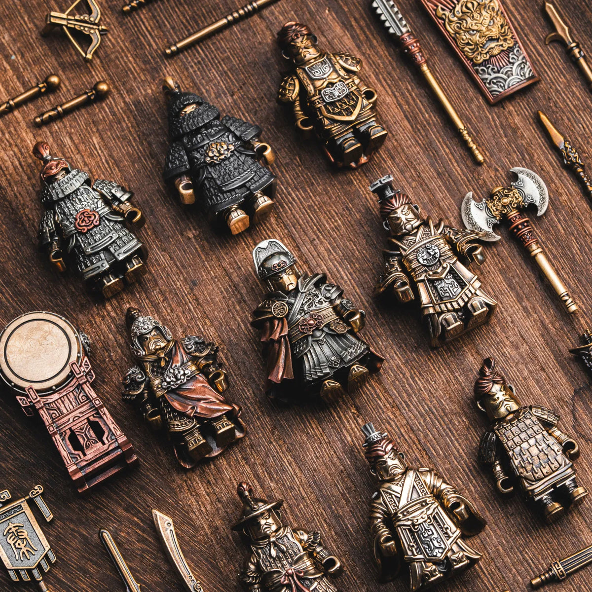 Weapon Pack Collection in Brass, Copper and White Bronze - detail view 02